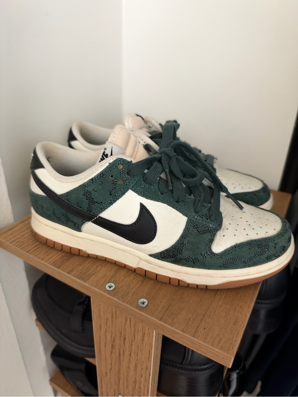Nike Dunk Low Sneakers